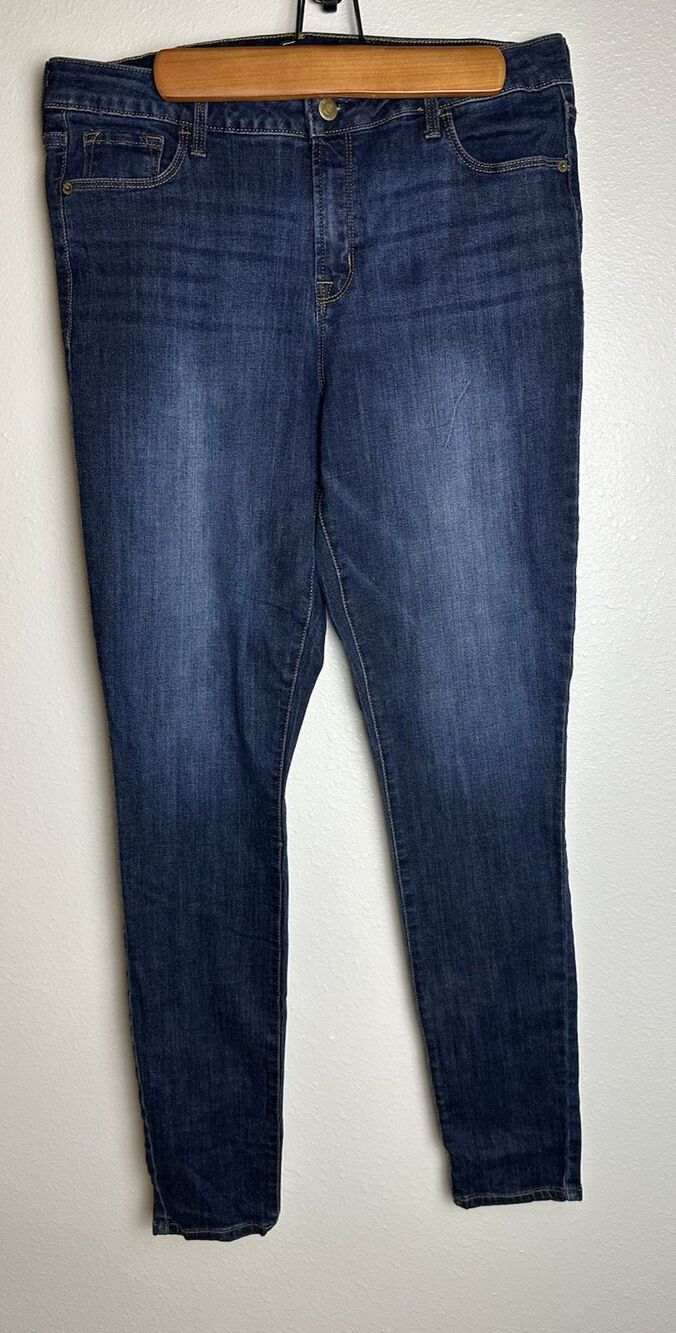 Old Navy Rockstar Super Skinny High Rise Jeans Women's Size 14 Tall Dark Wash